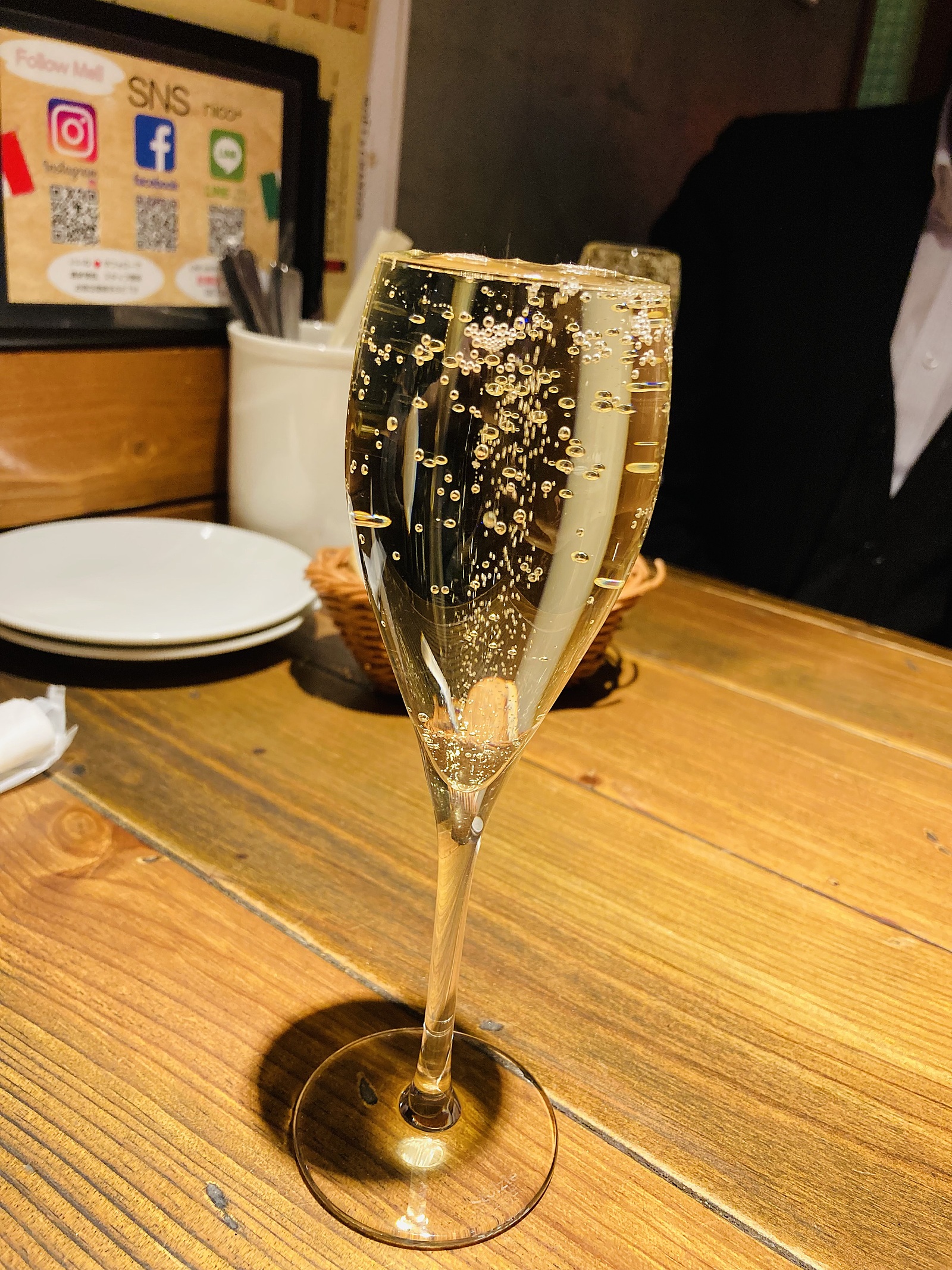 皆んなで飲もー！！！ワイン会🍷✨