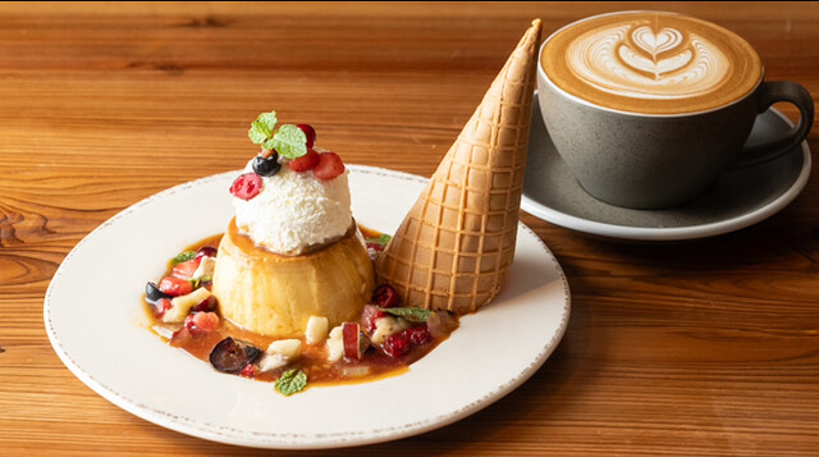 【途中参加OK🙆‍♀️】【新宿の隠れ家カフェ☕✧】レコードが流れる素敵な店内でカフェ会🍰