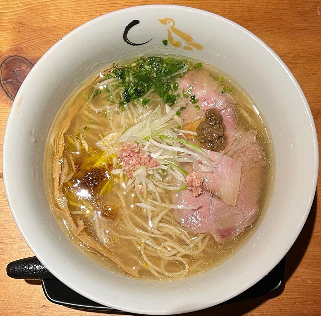 【新宿・TRAINTVで流れていた話題のラーメン🍜】を食べる会