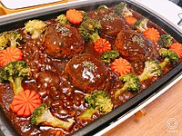 今回は... みんなで作るハンバーグ 👄 大人になっても遊びたい ⭐ ワクワクの金曜飲み会♪ 初めてさん大歓迎✨