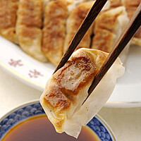 ✨女性主催✨高田馬場駅の「餃子の安亭」で餃子を食べる♪