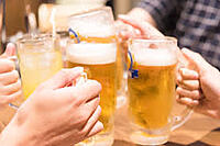 20代〜30代　同世代で盛り上がろう　飲み放題　完全着席