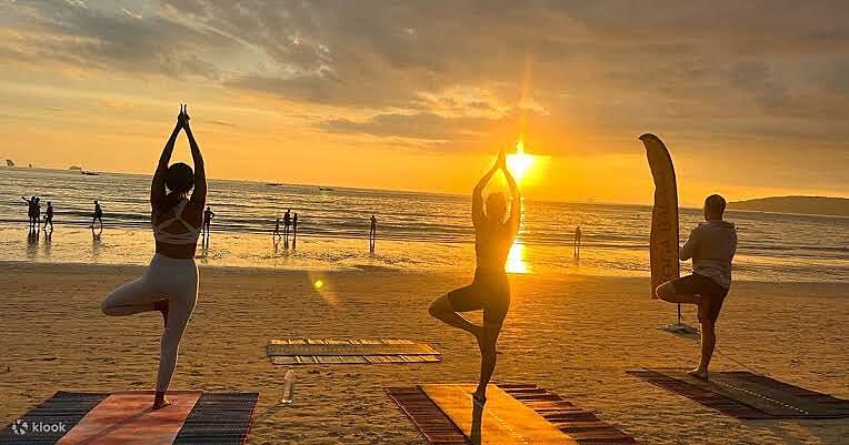 サンセットビーチでヨガを楽しもう🧘‍♂️