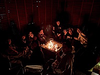 現在５名【ゆる焚き火会🔥】みんなで焼きたいもの持ち寄ってシェア！