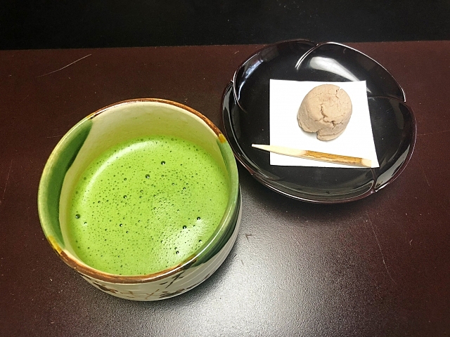 和の心とお菓子を味わう交流会♪