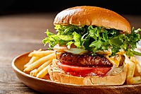 自分好みに作る"ミニハンバーガー"✨ みんなでワイワイ日曜エンジョイ飲み会 ❥ お初さん大歓迎♪