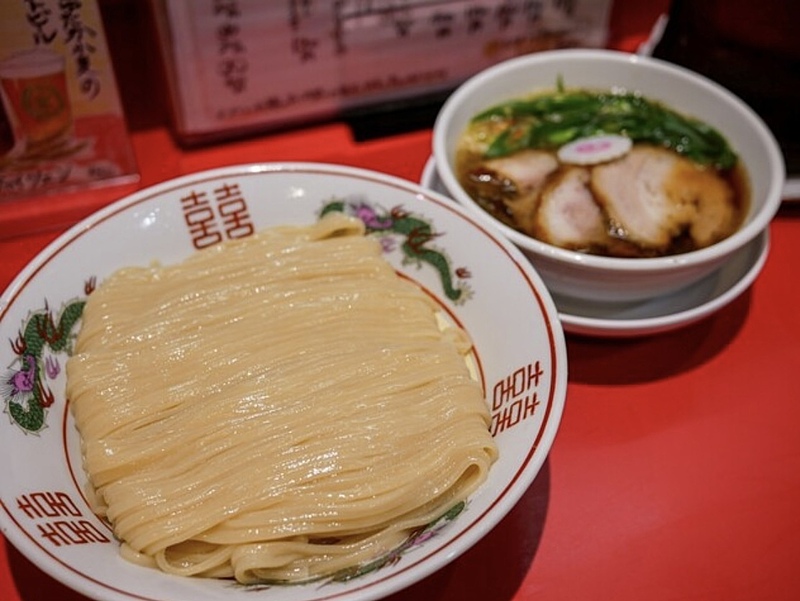 カドヤ食堂　総本店　ラーメン食べましょう