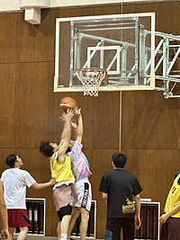 10月30日水曜日　一緒にバスケで楽しみませんか？？