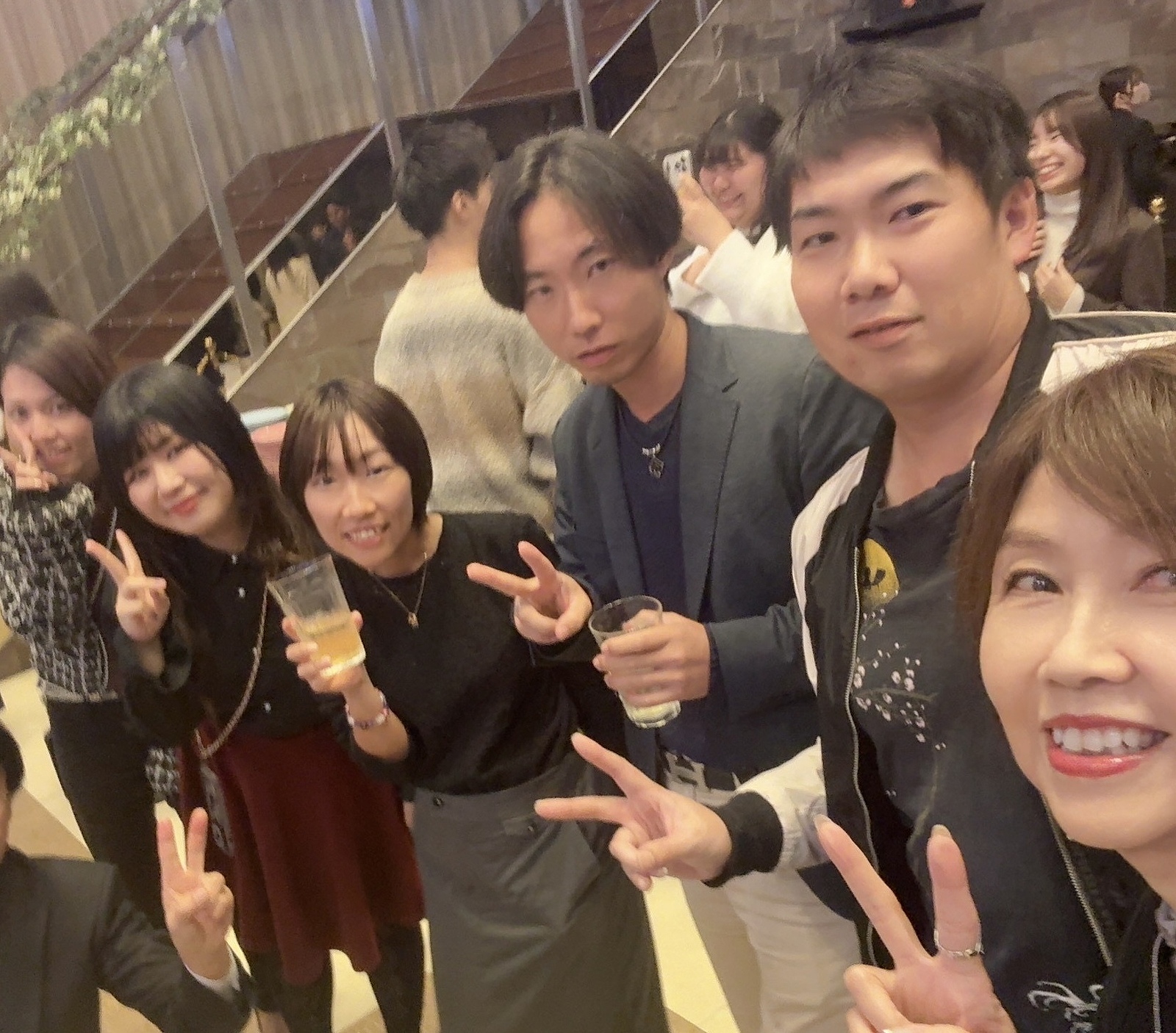 ‼️急募‼️現在10名様集まっています！【🧡横浜で皆と楽しい飲み会🧡】笑顔あふれる夜を一緒に過ごそう🍻✨