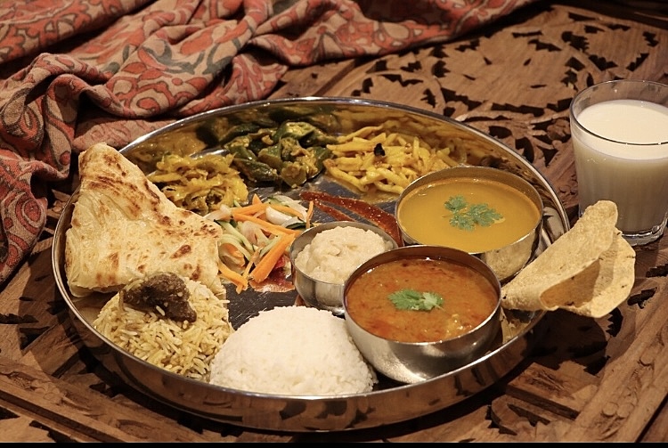 カレー食べに行くぞ3回目🍛神保町のトルコカレーのトルカリへGo🙌