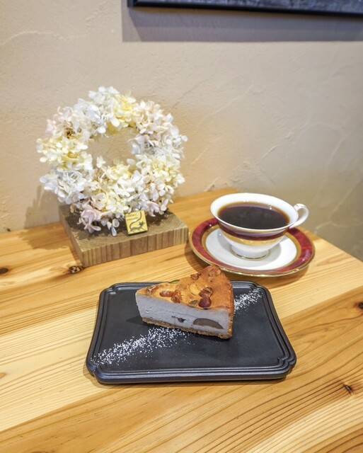 【早割中】世田谷のこじんまりしたカフェに行こう！おすすめはバスクチーズケーキ🌺🌺🌺