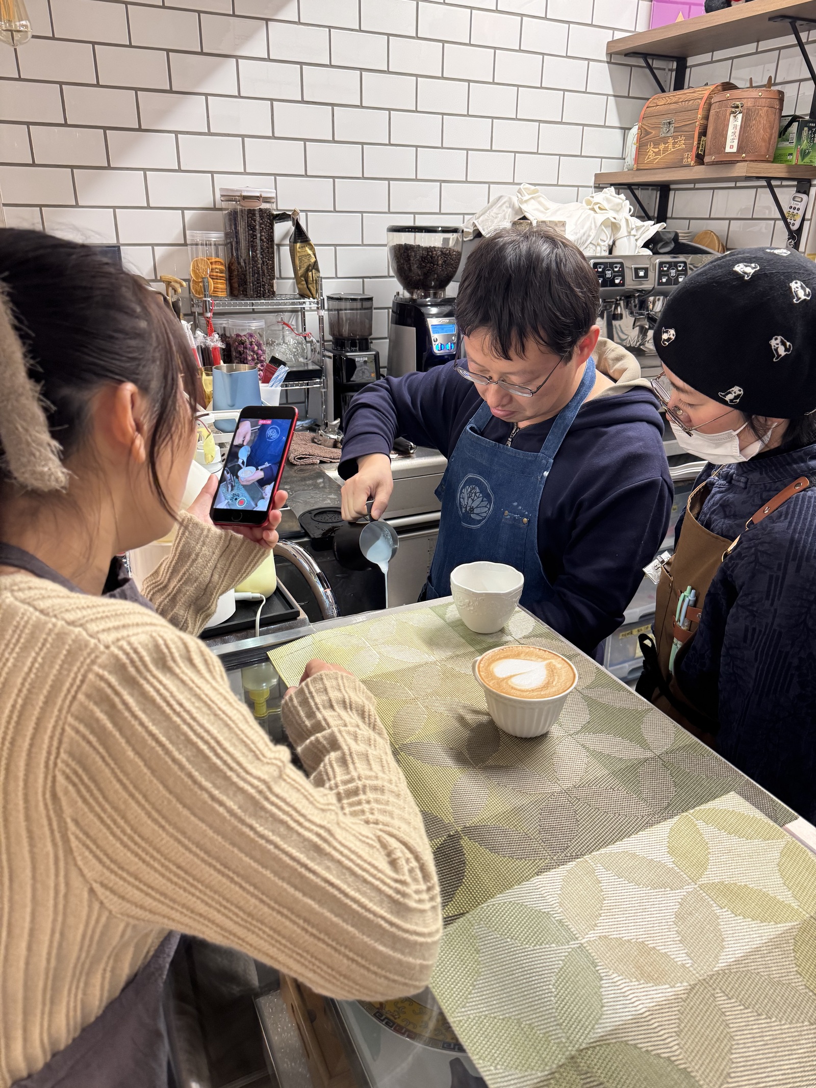 ラテアート体験とおしゃべりで楽しいひとときを過ごそう☕✨
