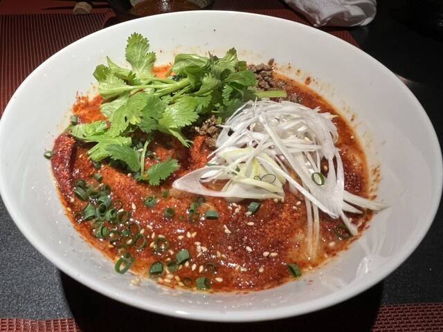 【早割中】四川料理を食べに行こう！おすすめは元祖・麻辣刀削麺です🎈🎈🎈