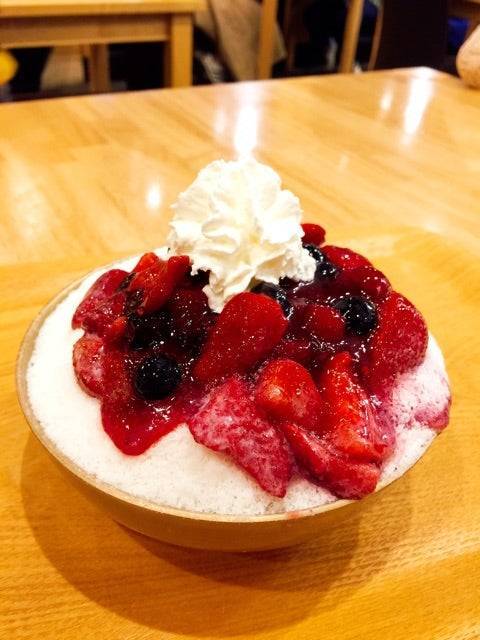 【早割中】新大久保の人気カフェに行こう😺😺😺おすすめはミルクレープとティラミス🍒🍒