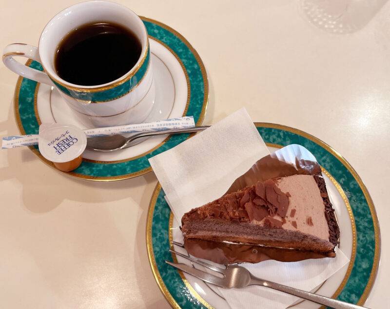 【早割中】こじんまりした喫茶店に行こう！おすすめはチョコレートケーキ🐽🐽🐽