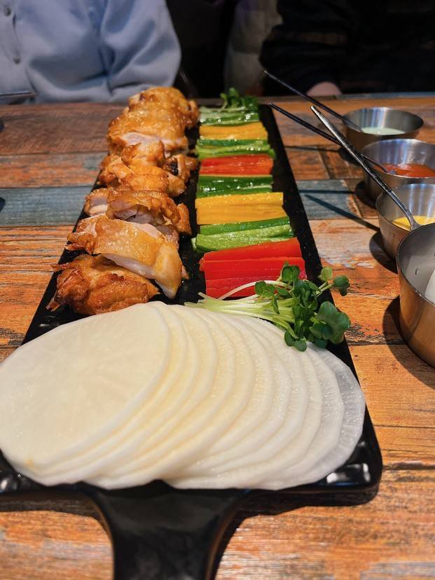 【女性主催】韓国料理を食べに行こう！おすすめはバーベキュー包みチキンです🥖🍞🥜