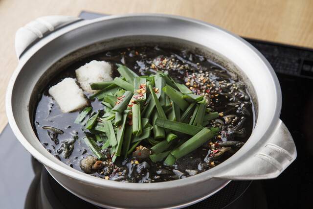 【女性主催】もつ鍋を食べに行こう！名物は黒いもつ鍋！？🍒🍎