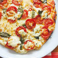 【男女主催焚き火会 🔥】みんなでピザ作って窯で焼こう〜🍕🔥