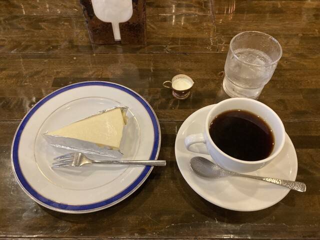 【早割中】創業50年以上の渋〜い喫茶店に行こう！おすすめはチーズケーキ🎀🎀🎀