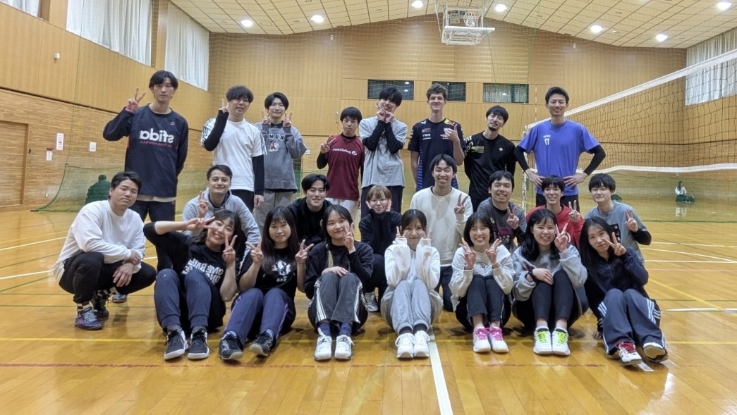 初心者も経験者も一緒に楽しもう！ハングルーズバレー🏐