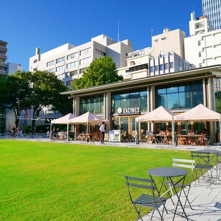 【早割中】芝生とテラスのあるカフェでモーニングしよう！おすすめはパンケーキストロベリー🦊🦊