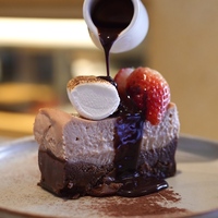 【女性2名主催/早割中】高円寺にあるスタイリッシュな無機質カフェに行こう〜🐑🐑💐💫20代30代限定