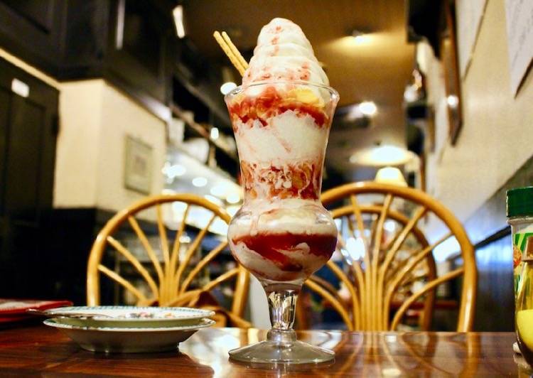 【女性主催】創業30年以上の喫茶店に行こう🐹🐶🍁おすすめは超巨大なジャンボパフェ🐽🐖🌟