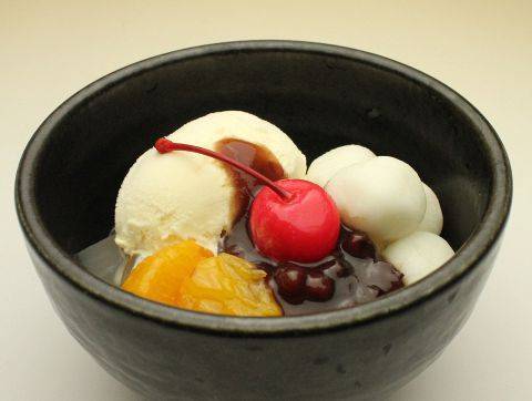 【早割中】新宿の老舗喫茶に行こう！おすすめはクリームあんみつ🌺🌺