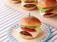 池袋で飲もう❣❣今回は"手作りミニハンバーガー"👄大人になっても遊びたい⭐ワクワクの金曜飲み会♪♪