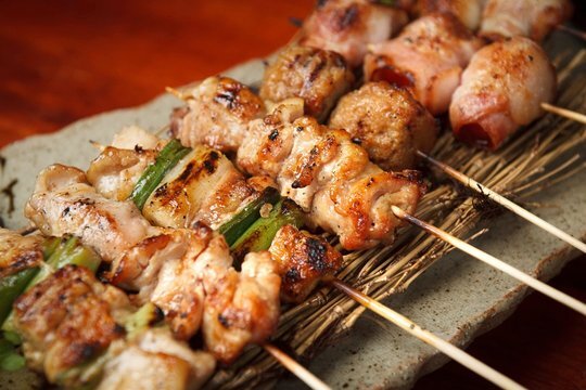 【女性主催/早割中】炭火焼きの焼鳥専門店🐰🐰🍑🍃に行こう〜🎗️🎗️20代30代限定