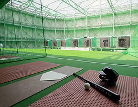 【秋葉原バッセン貸切】休日の朝一から打ち放題！未経験者歓迎⚾️✨