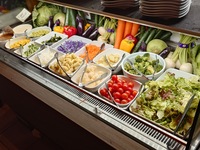 【30代中盤〜40代中心】神保町のビストロでサラダ食べ放題付きランチ会