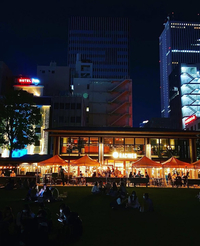 【U30 休日の夜におしゃれカフェ🌙】夜景が綺麗なところで特別なひとときを楽しもう🌟✨