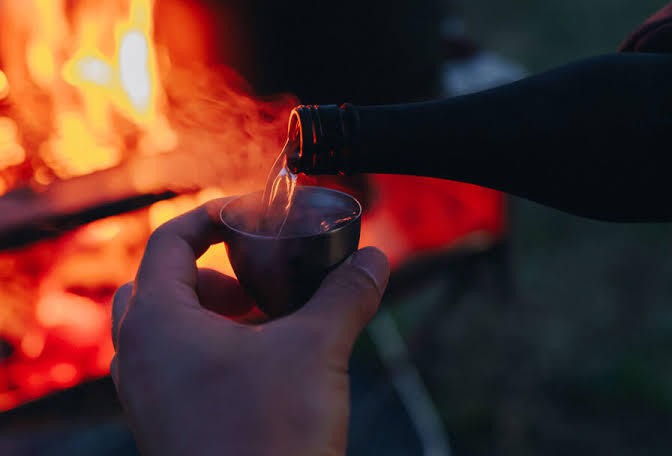 男女主催【日本酒🍶×焚き火🔥】焚き火囲んでしっぽり飲みましょ〜🏮