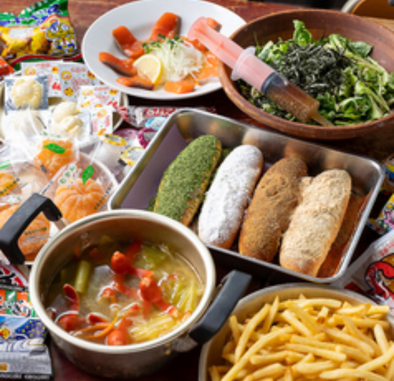 【20-30代限定女子会】懐かしい教室で給食メニューを楽しもう🍺✨