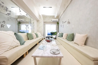 【オシャな映え空間で飲みながらボードゲーム交流会🍹＠五反田】 🎲 20代主催！​🇰🇷