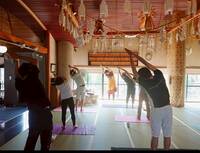 9月7日(日)寺ヨガin本覚寺