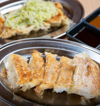 ❤️女性限定❤️ぎょうざ食べに行こう！🥟〔餃子のかっちゃん〕❤️