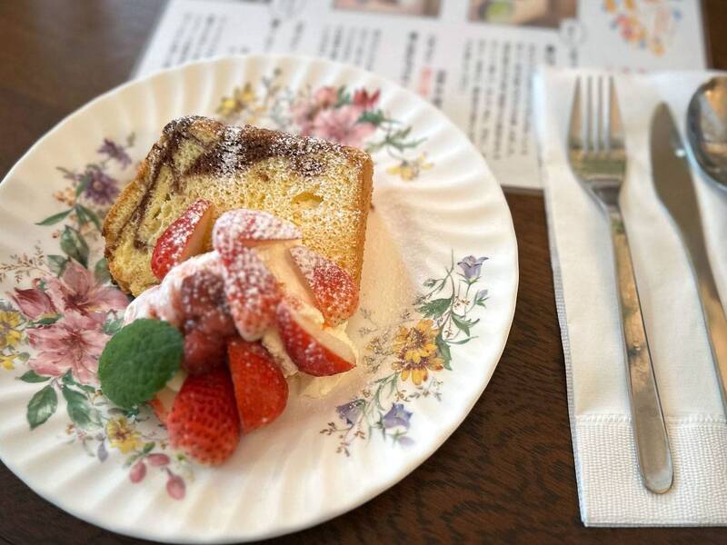 【早割中】穴場のオシャカフェに行こう！おすすめはプリンアラモードです🦊🦊