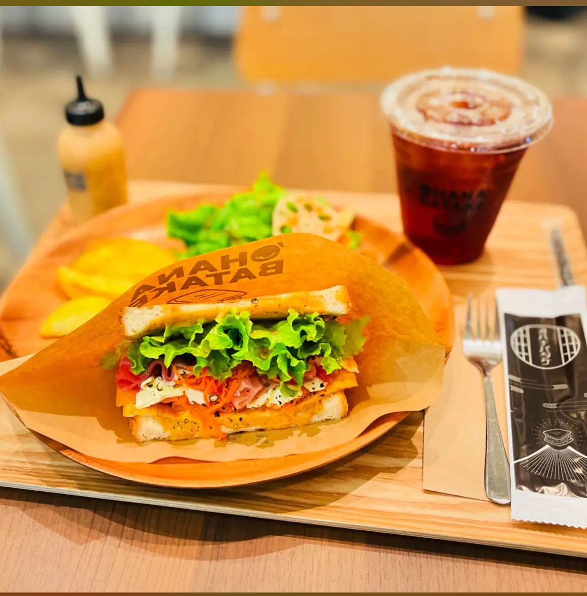 8/23（土）モーニング☀️
ホットサンド食べに行きましょ〜🍞