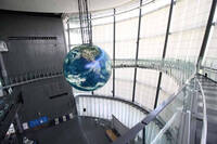 【30代中盤〜40代中心】浅草-お台場クルージング&ランチ&日本科学未来館見学