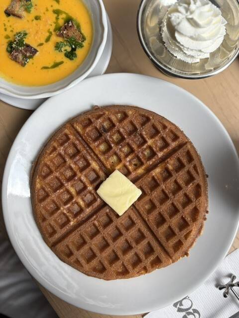 【早割中】ホテルのカフェに行こう！おすすめはホームメイドワッフル🌺🌺