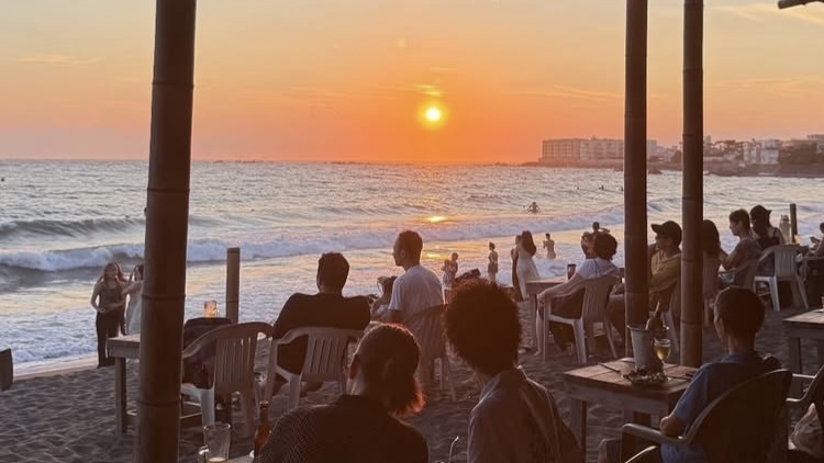 【20~30代前半/女性主催】97’創業海の家でｼｰｻｲﾄﾞディナー🍽️🥂一式海岸