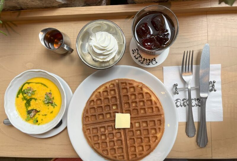 ふわふわワッフルが名物のリノベーションカフェに行こう🧇☆