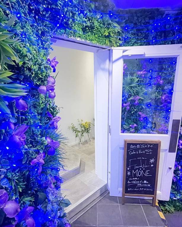 【女性限定20代30代限定】女性だけでフラワーカフェに行こ〜🥖🧇🍞