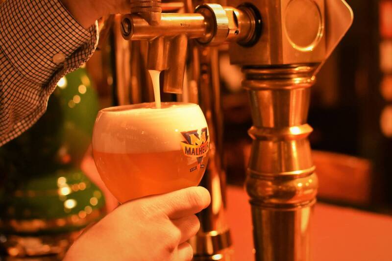 【20代30代限定】イギリスのパブのようなダイニングBARに行こう！おすすめはビター＆ツイステッド（イギリス）🐽🐽