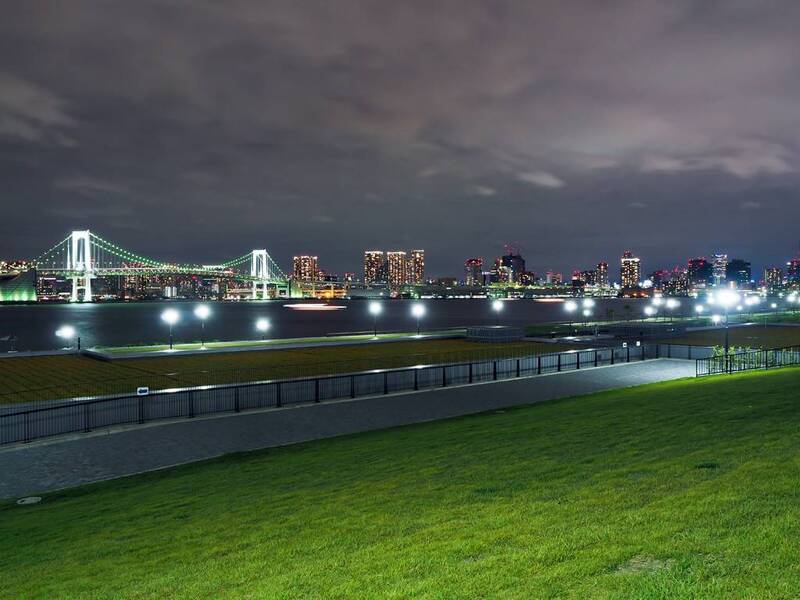 【20代30代限定】海の見える公園でナイトピクニックしよう🎀🎀