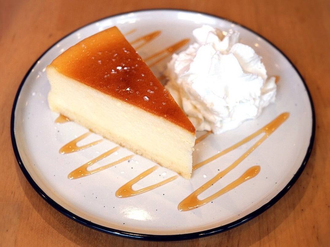 【20代30代限定】新大久保の人気カフェに行こう😺😺😺おすすめはミルクレープとティラミス🍒🍒