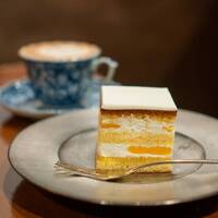 【早割中】オシャなカフェに行こう！おすすめは紅茶のチーズケーキ🎈🎈