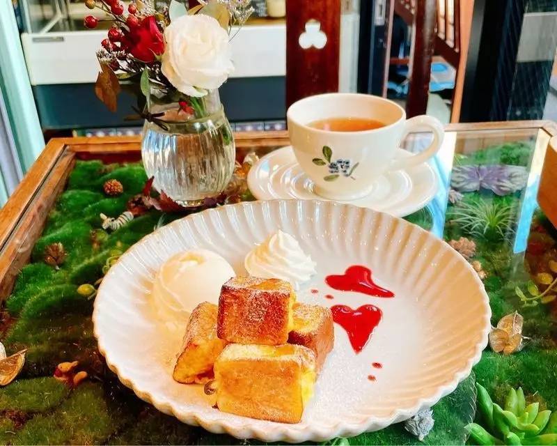 【早割中】オシャなフラワーカフェに行こう！おすすめは抹茶タルト🎀🎀
